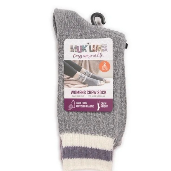 Muk Luks Other - MukLuks Women's Crew Socks, 2-Pair Pack
Purple Chenille
Size: 6-11
New with Tags